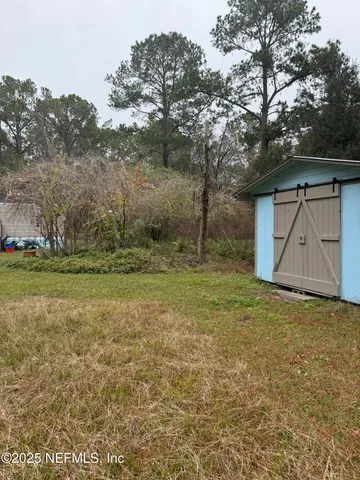 a view of a outdoor space