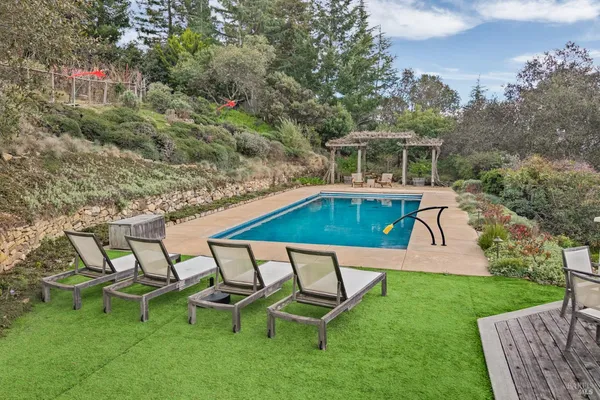 $3,750,000 | 2557 Trinity Road, Glen Ellen, CA 95442