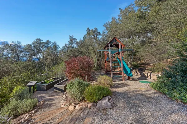 $3,750,000 | 2557 Trinity Road, Glen Ellen, CA 95442