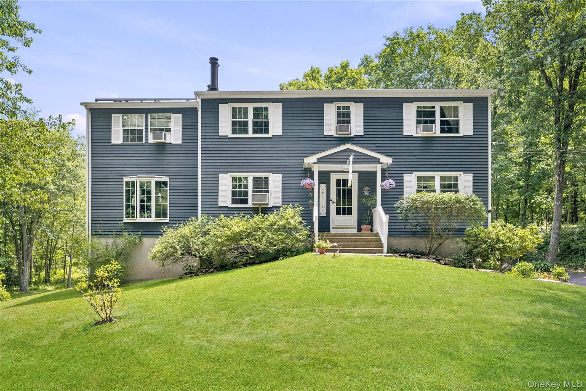 228 West Mombasha Road Monroe, NY 10950 - Photo 7 of 46