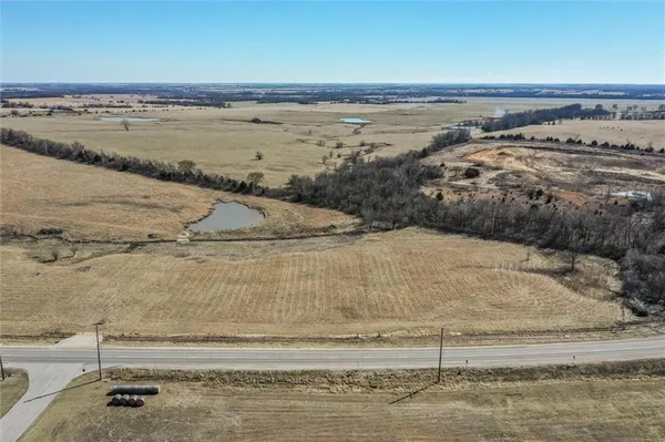 $125,000 | 50 Old Highway, Ottawa, KS 66067