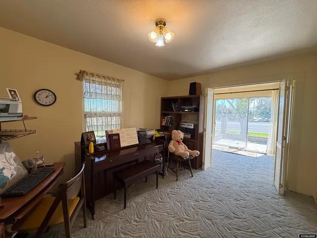 $350,000 | 115 North 13th Street, Thermopolis, WY 82443