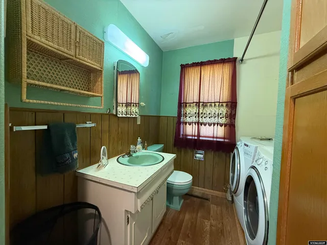 $350,000 | 115 North 13th Street, Thermopolis, WY 82443