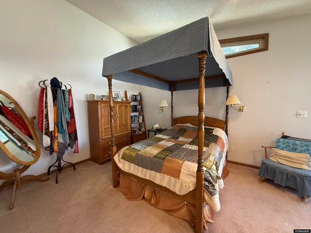 $350,000 | 115 North 13th Street, Thermopolis, WY 82443