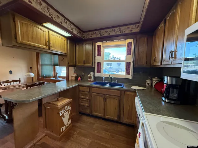 $350,000 | 115 North 13th Street, Thermopolis, WY 82443