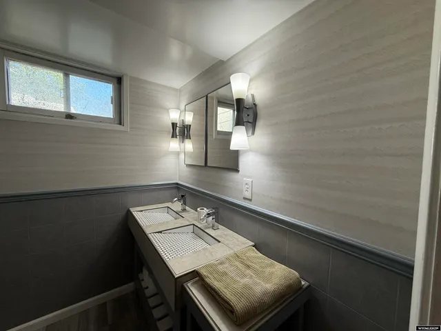 $350,000 | 115 North 13th Street, Thermopolis, WY 82443