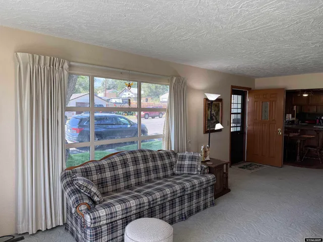 $350,000 | 115 North 13th Street, Thermopolis, WY 82443