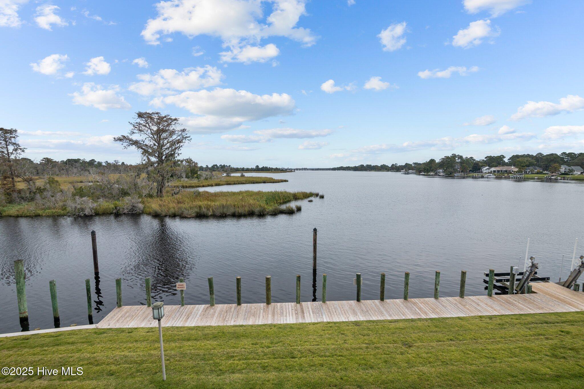 24 Batts Hill Road New Bern, NC 28562 - Photo 2 of 50 7-web-or-mls-BLS_0006 (1)