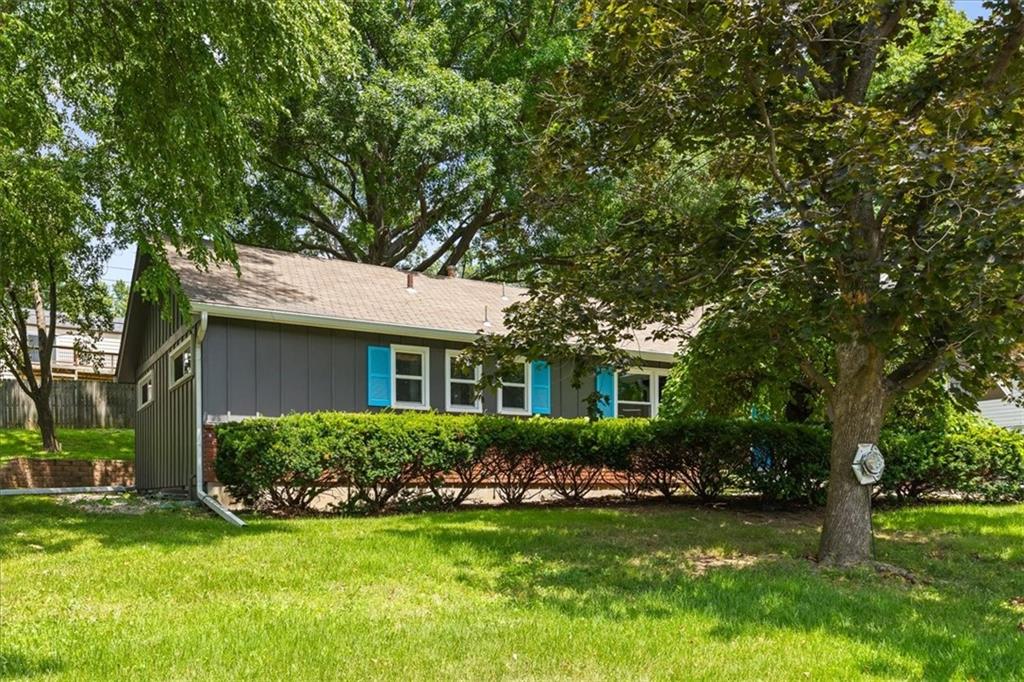 16314 South Crackerneck Road Independence, MO 64055 - Photo 3 of 30 Gallery Image 3