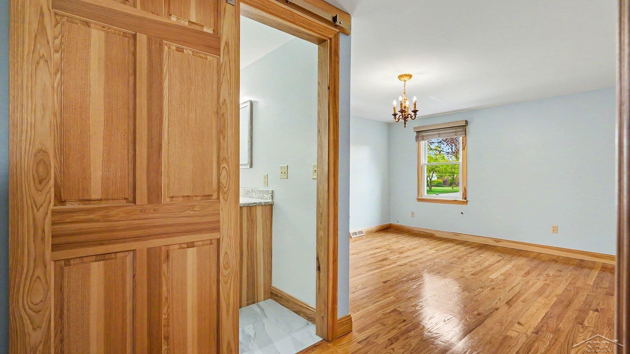 341 Foxboro Road Saginaw, MI 48638 - Photo 19 of 33