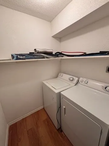 $1,300 | 10725 Braes Bend Drive, Houston, TX 77071