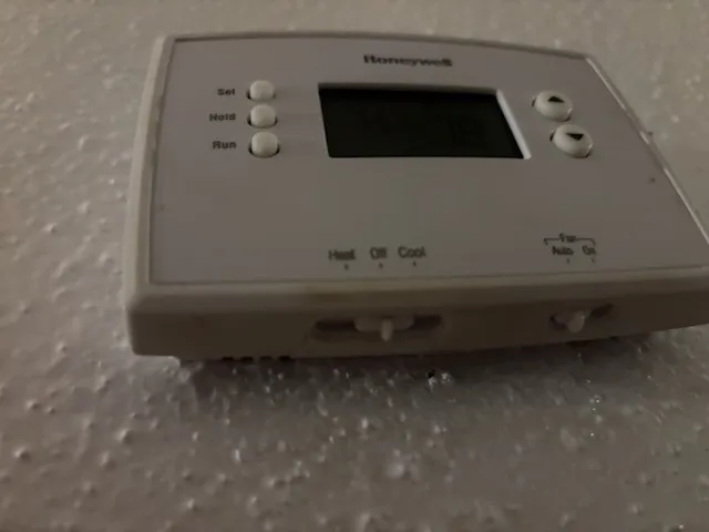 $1,300 | 10725 Braes Bend Drive, Houston, TX 77071