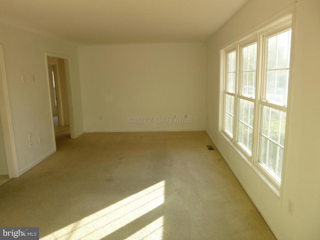9377 Stage Road Delmar, MD 21875 - Photo 7 of 14