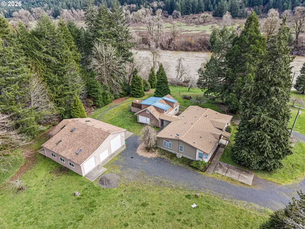 $599,000 | 27090 Highway 38, Elkton, OR 97436