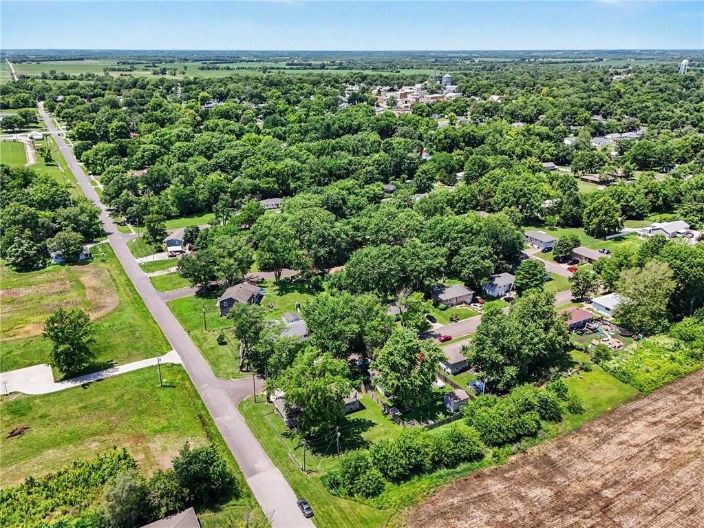 601 Mark Street Lathrop, MO 64465 - Photo 30 of 33