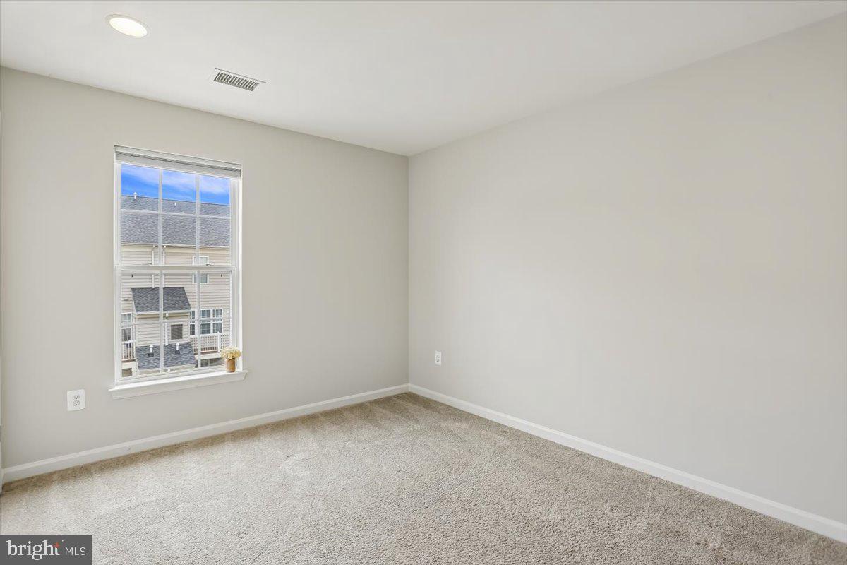 723 Main Street, Unit 723B Gaithersburg, MD 20878 - Photo 25 of 70 Bedroom #2