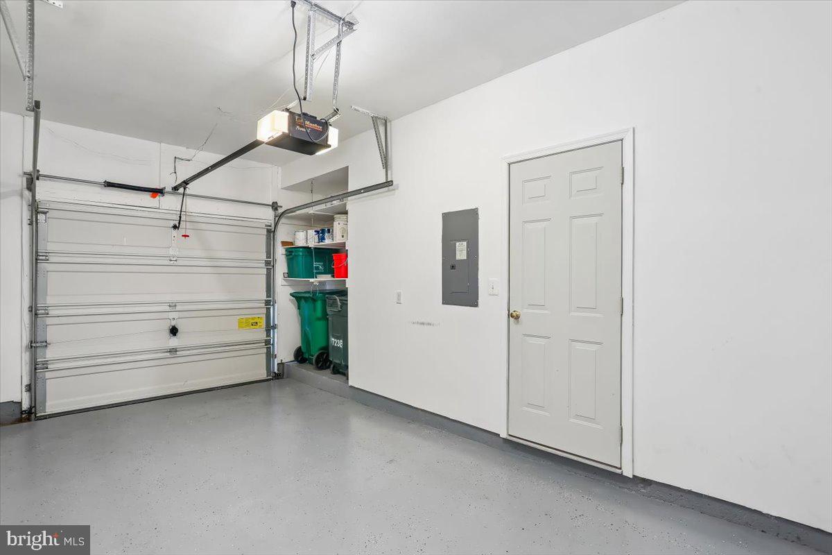 723 Main Street, Unit 723B Gaithersburg, MD 20878 - Photo 32 of 70 Garage