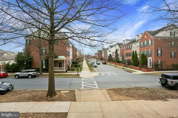 $625,000 | 723 Main Street, Unit 723B, Gaithersburg, MD 20878