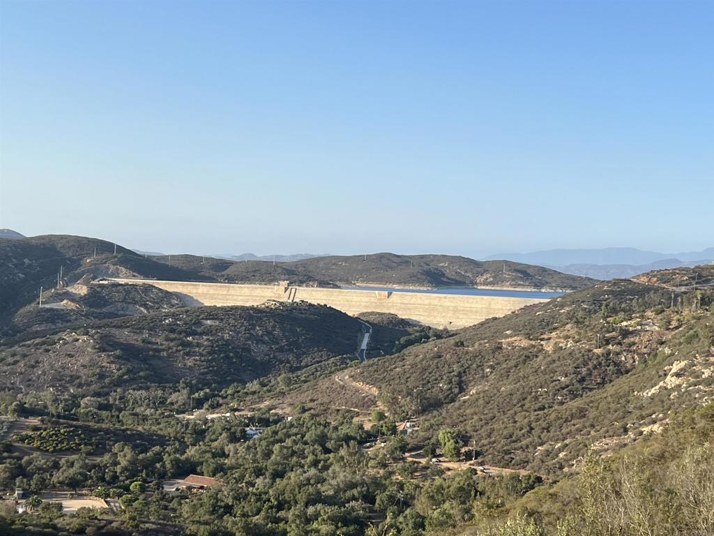 Avenida Apice Rancho Santa Fe, CA 92067 - Photo 8 of 20 a view of ocean and mountains