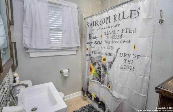 $1,900 | 123 Dilworth Street, San Antonio, TX 78203