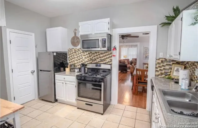 $1,900 | 123 Dilworth Street, San Antonio, TX 78203