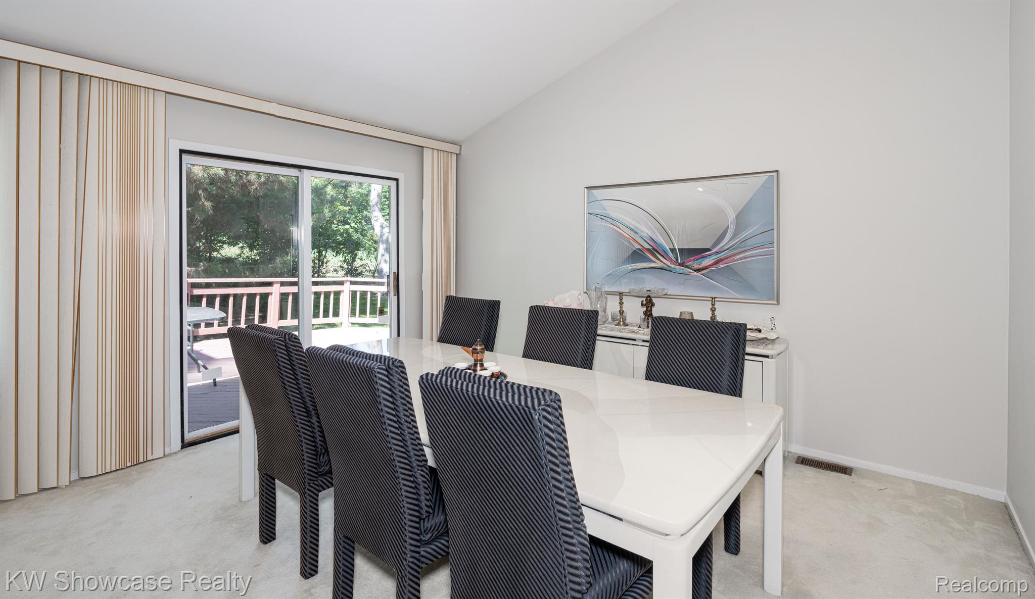 5252 Simpson Lake Road West Bloomfield, MI 48323 - Photo 11 of 55 DINING BLISS