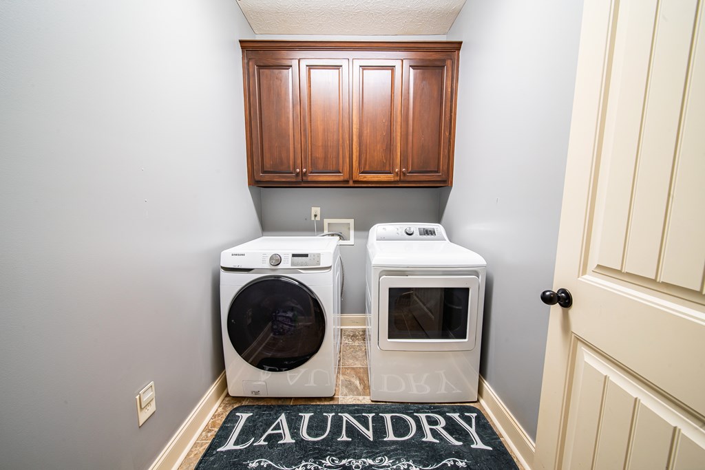10 Talon Court Fort Mitchell, AL 36856 - Photo 29 of 50 Laundry