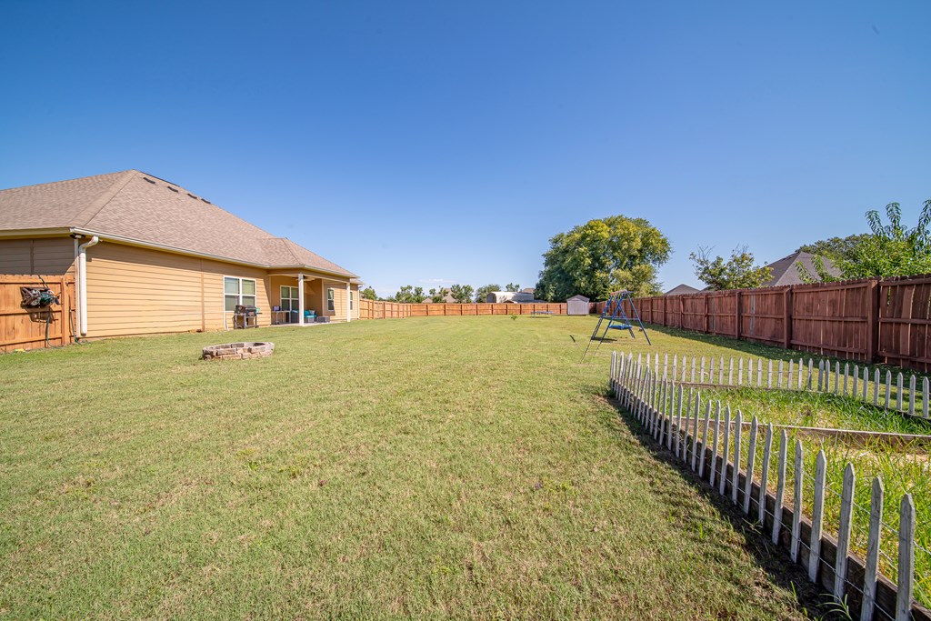 10 Talon Court Fort Mitchell, AL 36856 - Photo 43 of 50 Back Yard