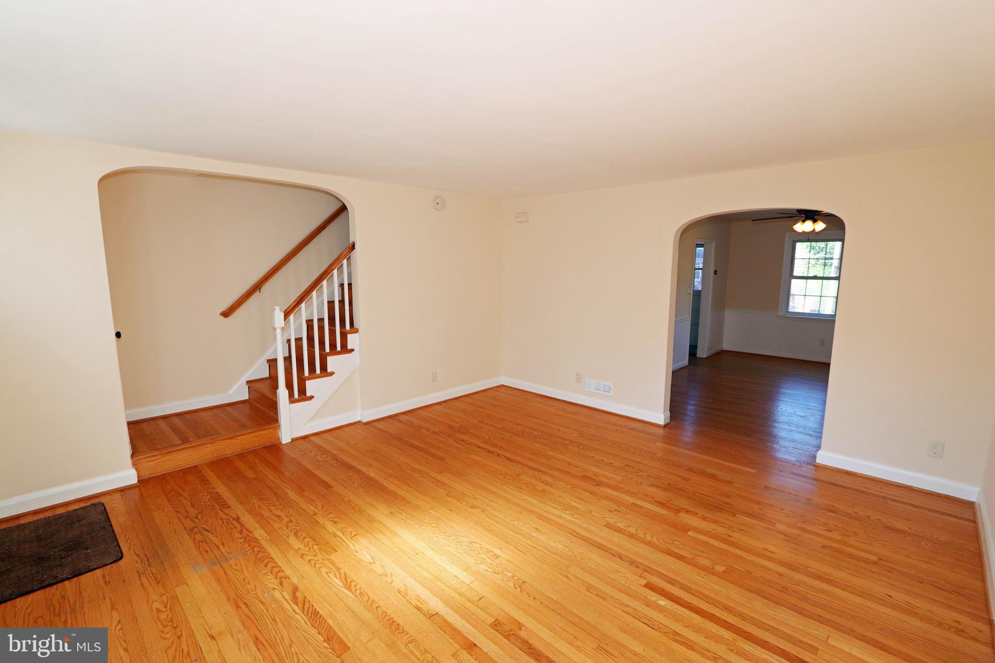 106 Brandon Road Baltimore, MD 21212 - Photo 12 of 35 Stairs