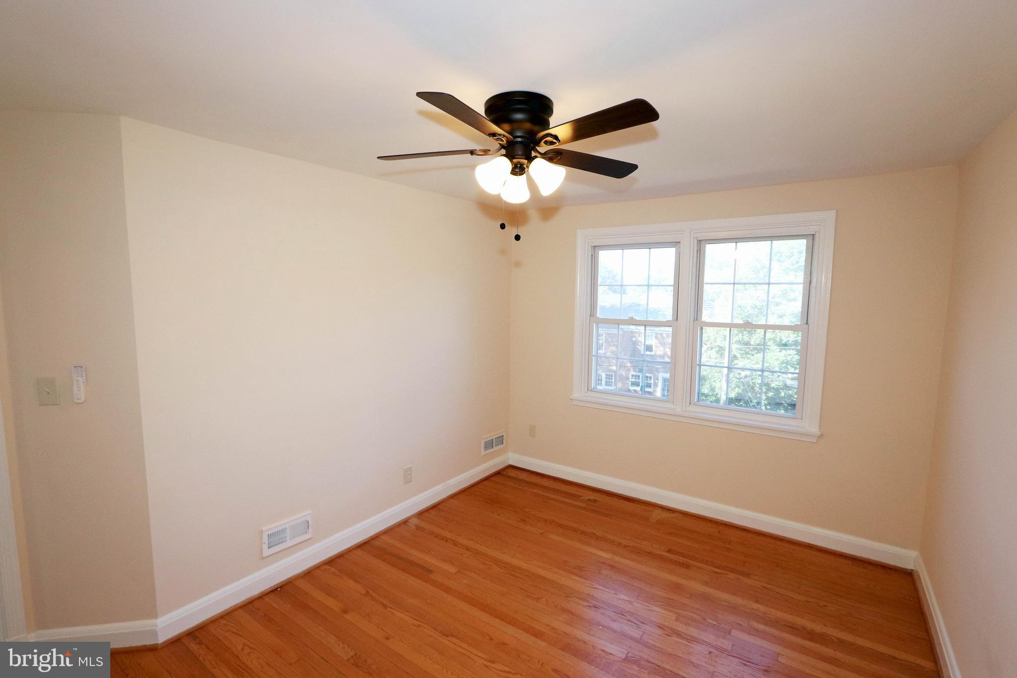 106 Brandon Road Baltimore, MD 21212 - Photo 16 of 35 Bedroom 2