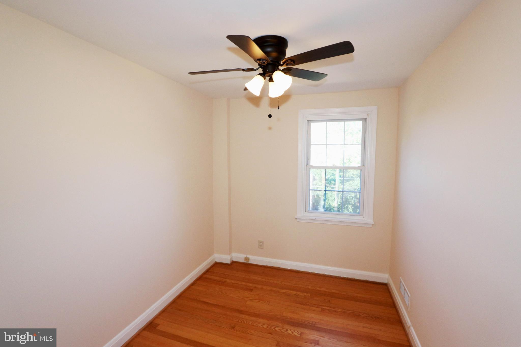 106 Brandon Road Baltimore, MD 21212 - Photo 19 of 35 Bedroom 3