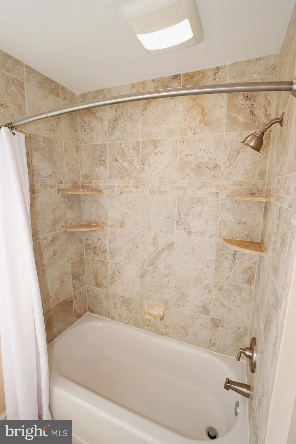 106 Brandon Road Baltimore, MD 21212 - Photo 22 of 35 Full bath