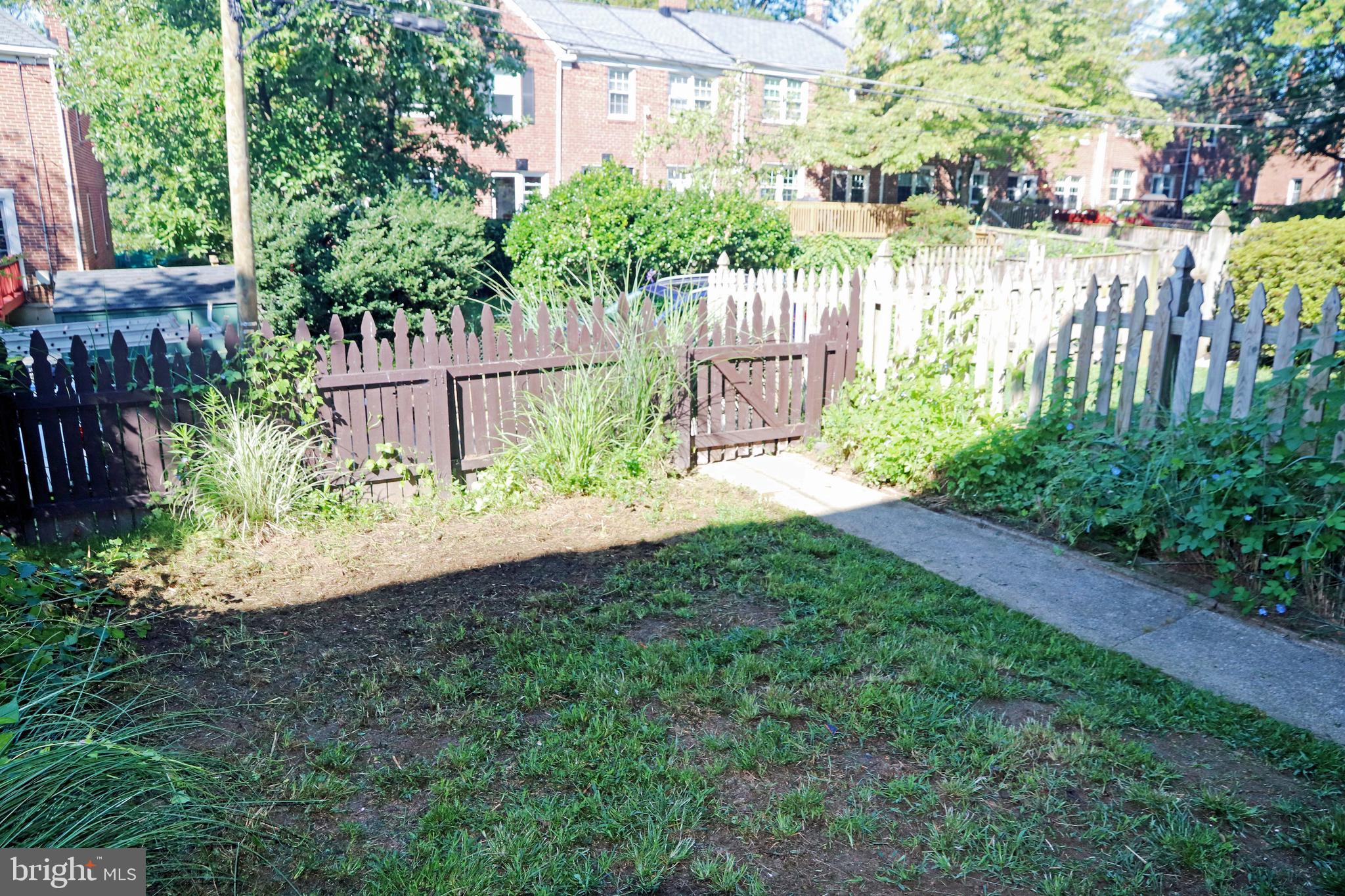 106 Brandon Road Baltimore, MD 21212 - Photo 35 of 35 Back yard
