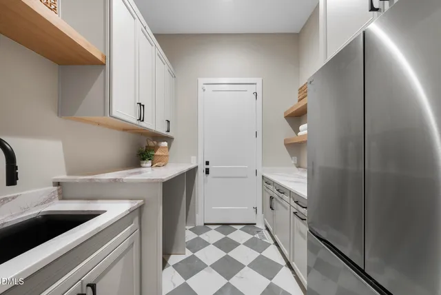 $3,995,000 | 7000 North Ridge Drive, Raleigh, NC 27615