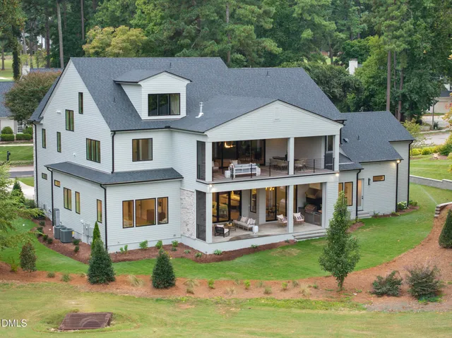 $3,995,000 | 7000 North Ridge Drive, Raleigh, NC 27615