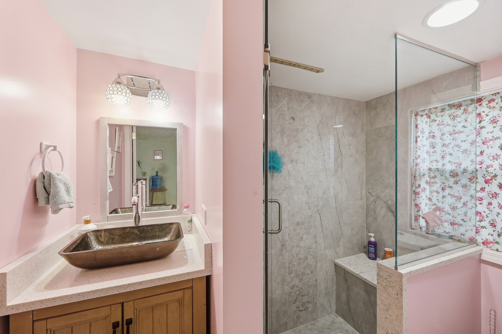 515 Oak Street Elgin, IL 60123 - Photo 9 of 13