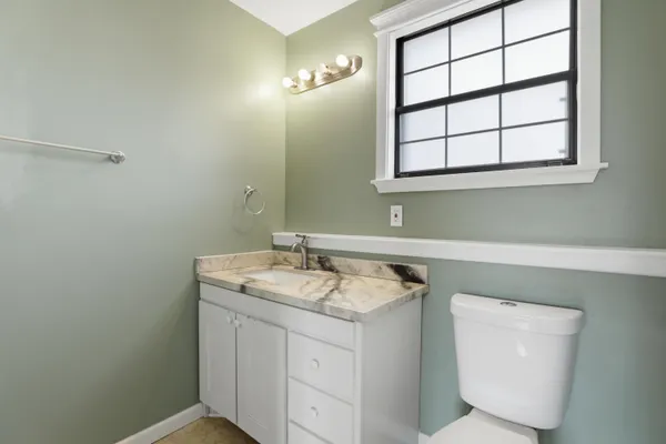 $2,395 | 41427 Larimore Lane, Canton, MI 48187