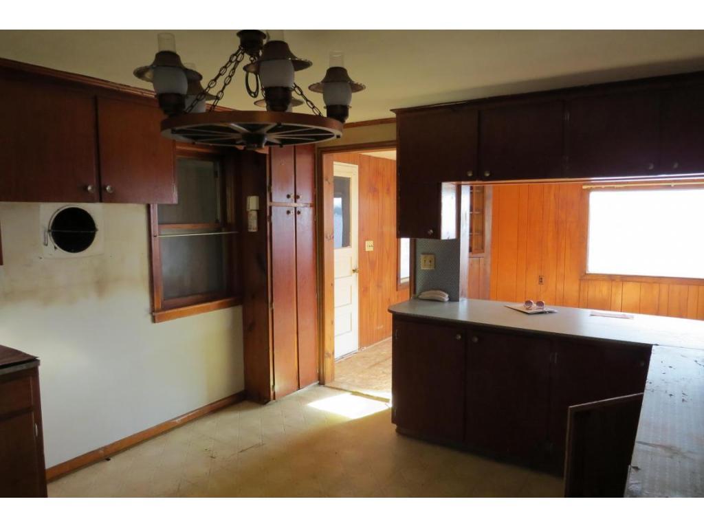 520 Nelson Road Johnson City, NY 13790 - Photo 3 of 14 Gallery Image 3