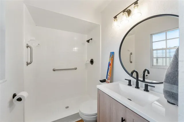 $300,000 | 507 Bates Avenue, Eustis, FL 32726