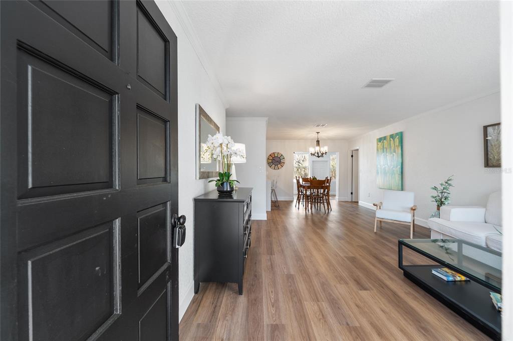 507 Bates Avenue Eustis, FL 32726 - Photo 5 of 28