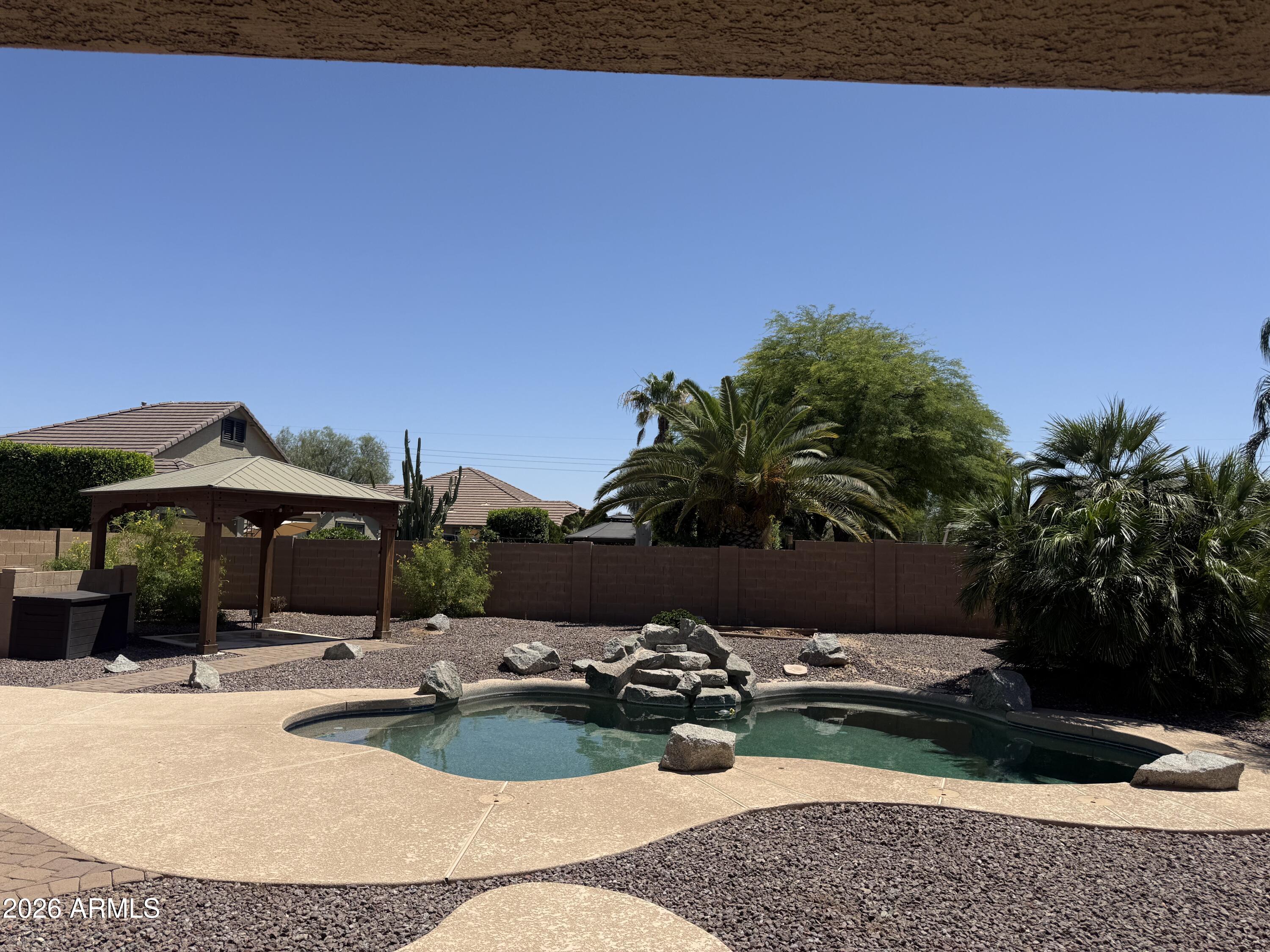 14089 West Charter Oak Road Surprise, AZ 85379 - Photo 33 of 34 IMG_3577