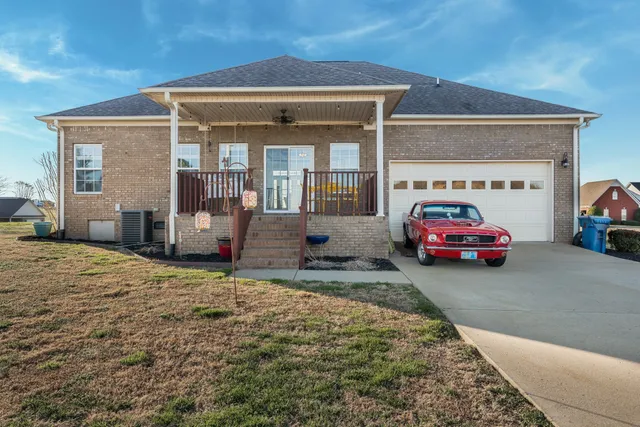 $320,000 | 3 Weatherby Drive, Fayetteville, TN 37334