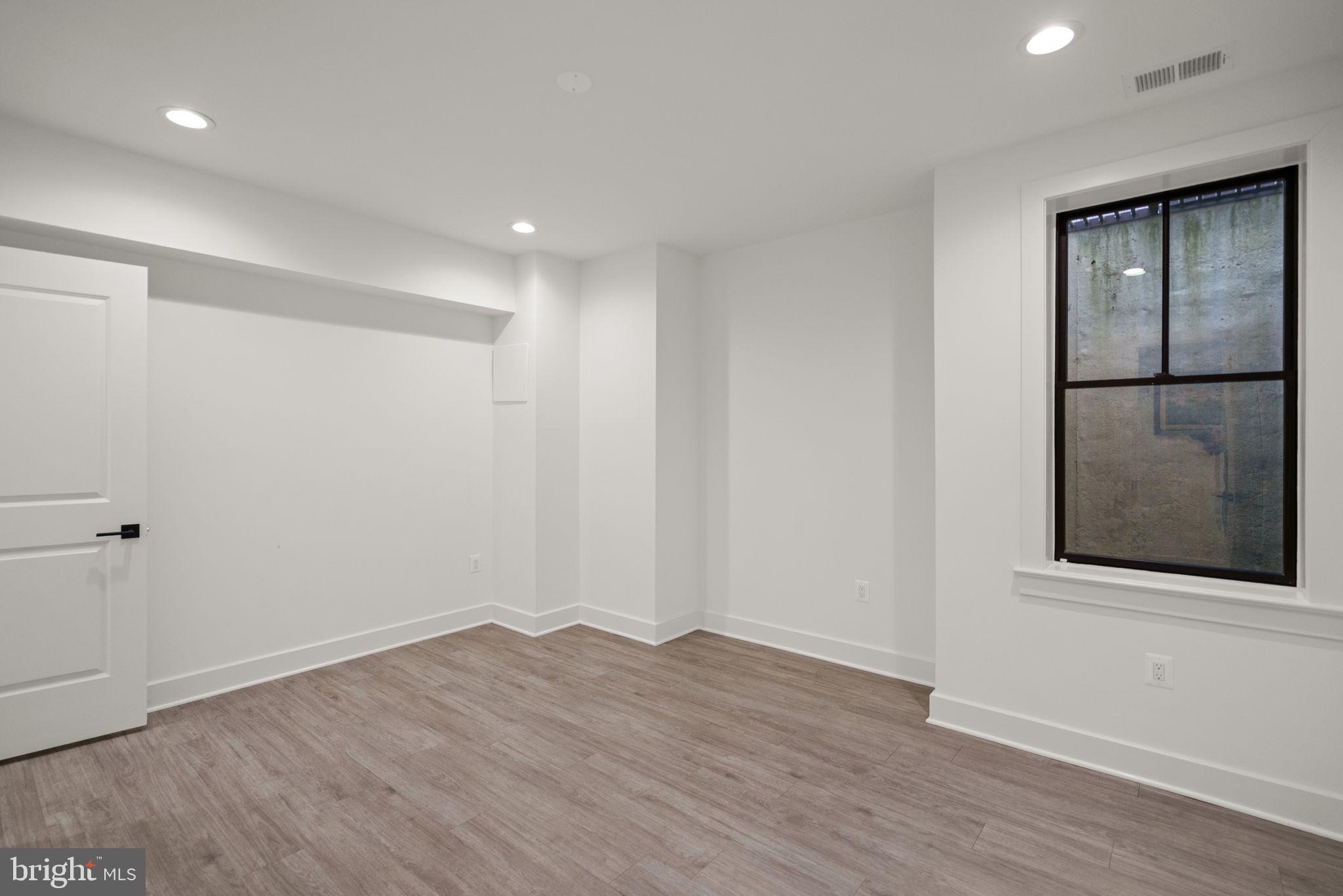4529 Rosedale Avenue Bethesda, MD 20814 - Photo 107 of 123