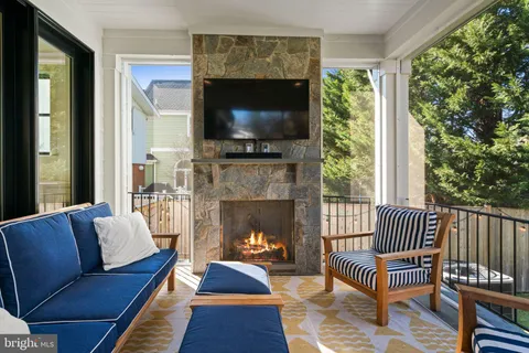 $2,289,000 | 4529 Rosedale Avenue, Bethesda, MD 20814