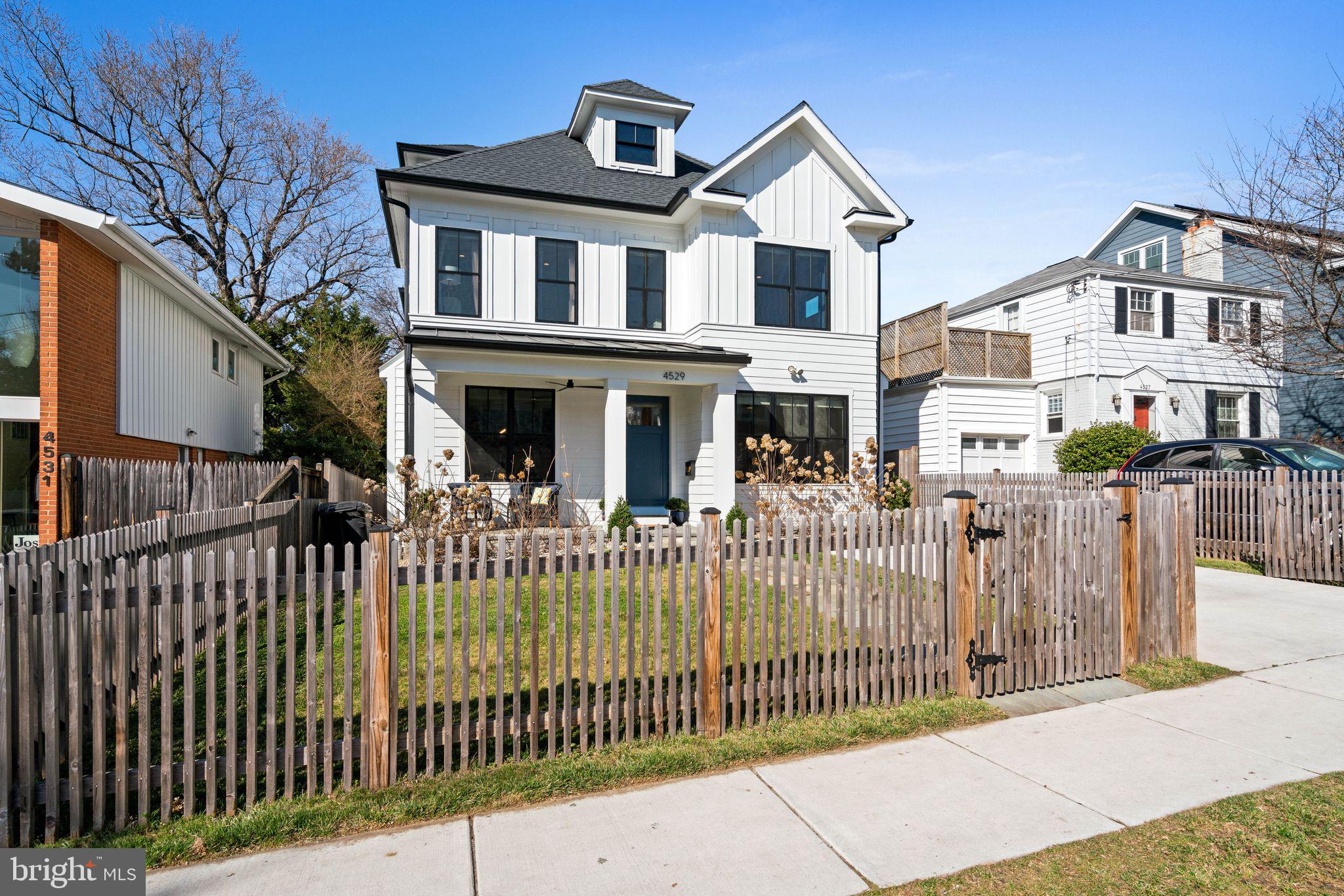 4529 Rosedale Avenue Bethesda, MD 20814 - Photo 2 of 125