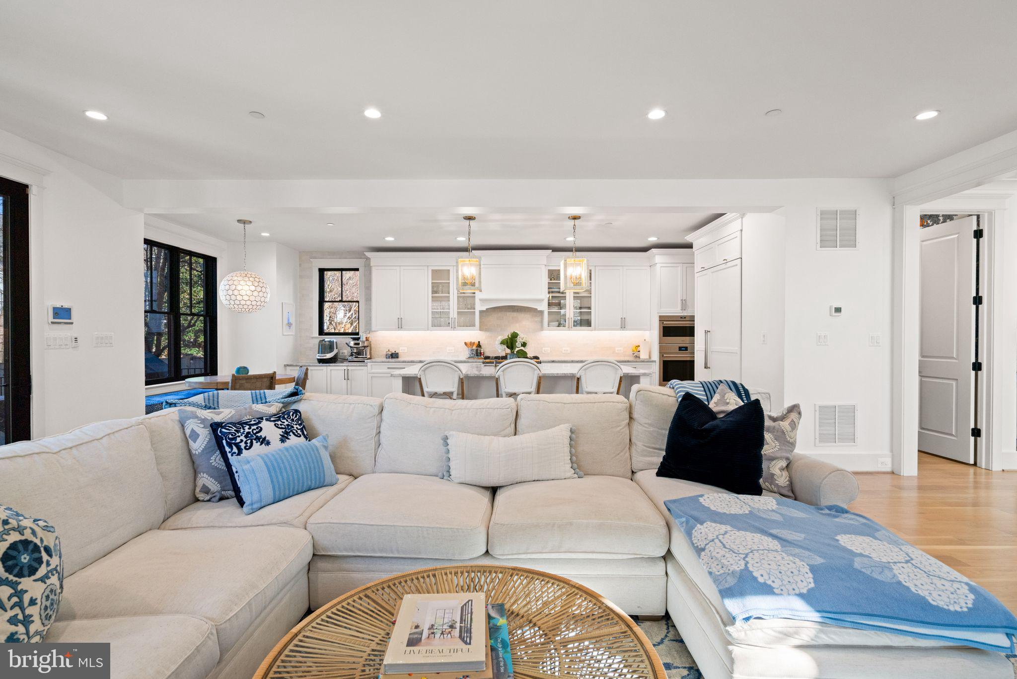 4529 Rosedale Avenue Bethesda, MD 20814 - Photo 28 of 125