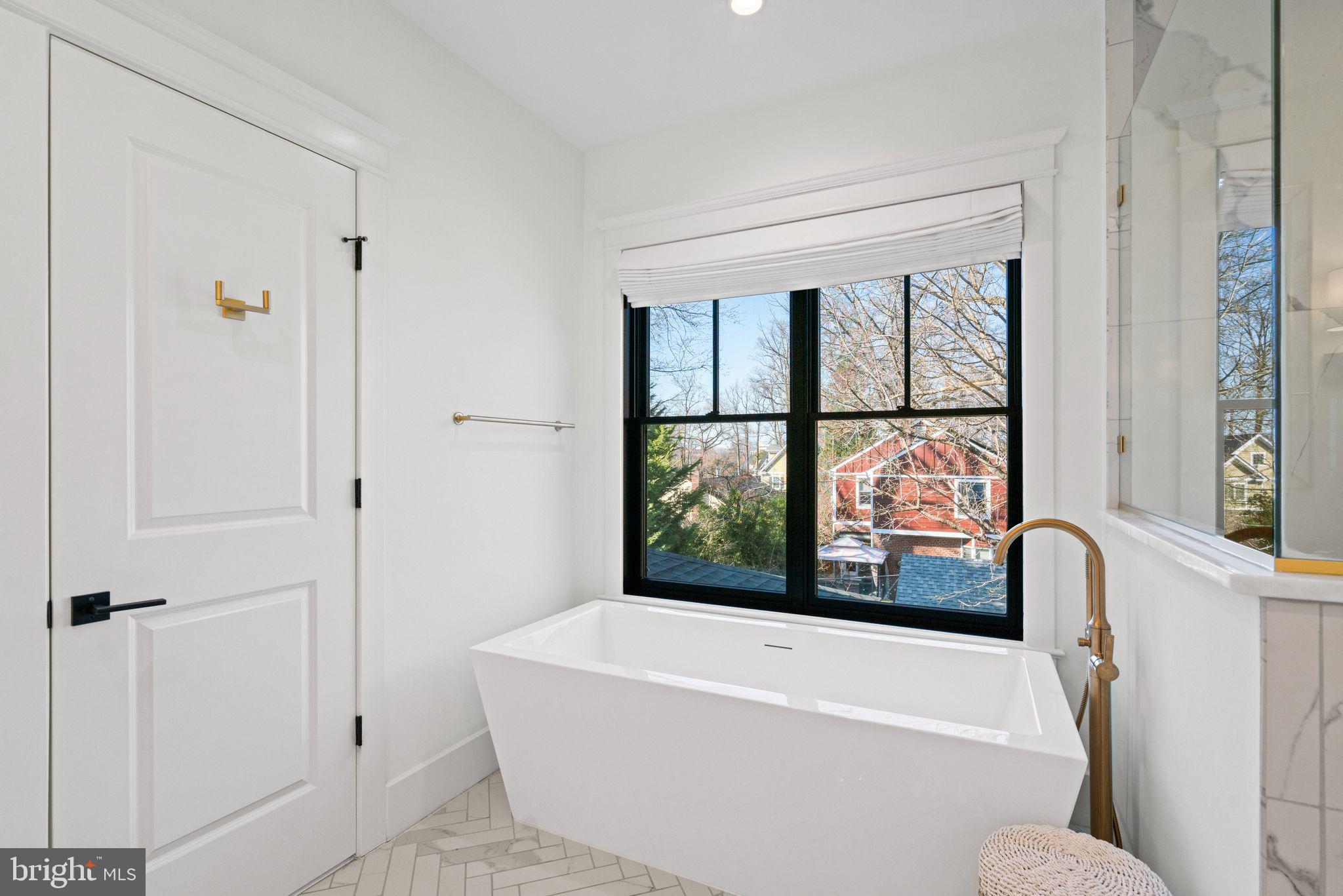 4529 Rosedale Avenue Bethesda, MD 20814 - Photo 69 of 125