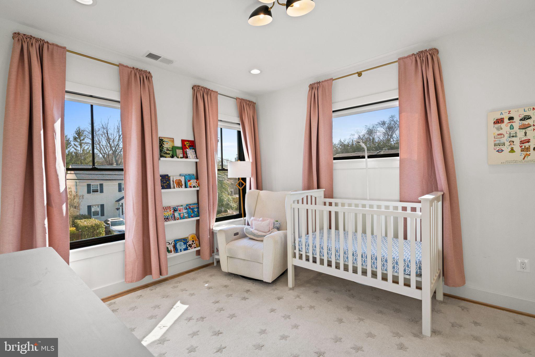 4529 Rosedale Avenue Bethesda, MD 20814 - Photo 82 of 125