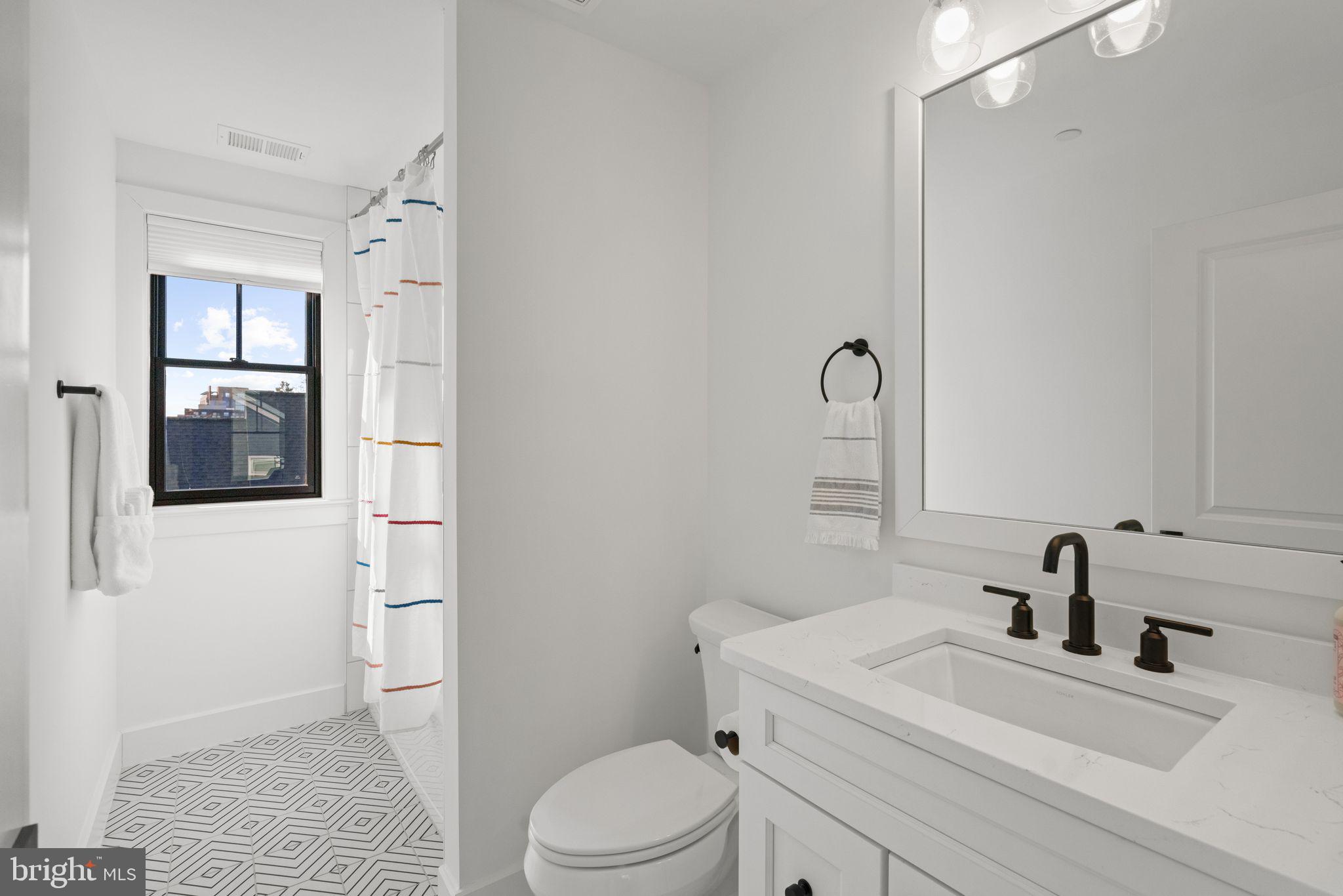 4529 Rosedale Avenue Bethesda, MD 20814 - Photo 93 of 125