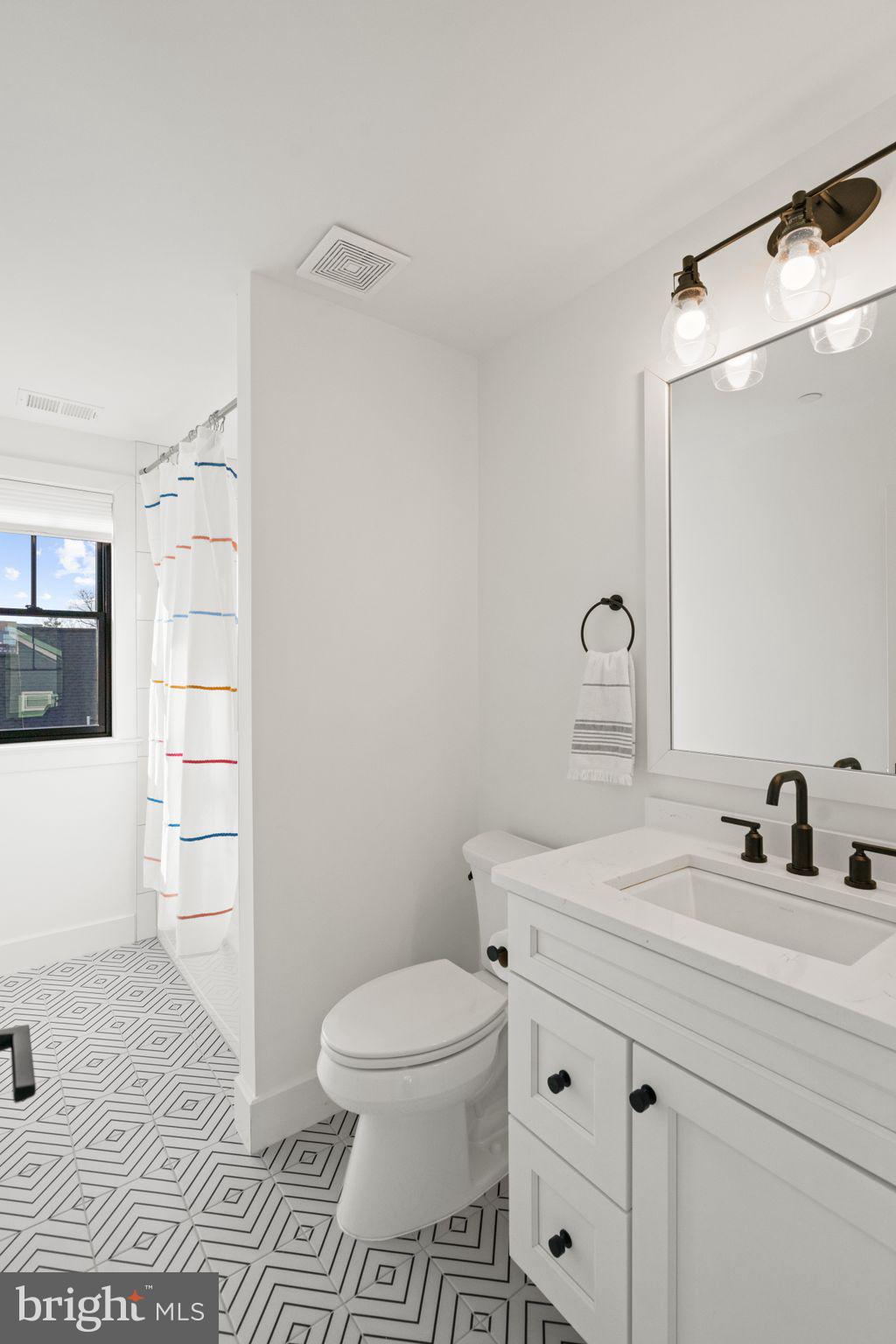 4529 Rosedale Avenue Bethesda, MD 20814 - Photo 94 of 125